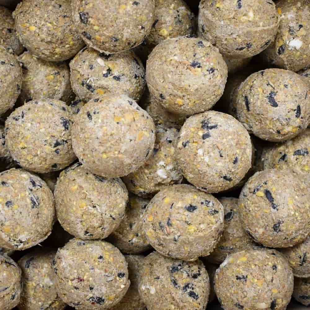 Meisenknödel Premium mit Insekten 200 x ca.90 Gramm ohne Netz